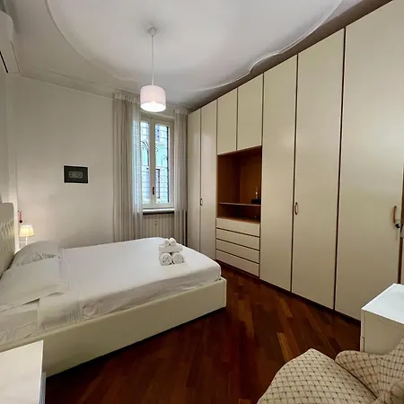 Splendido Bilocale Citylife ミラノ